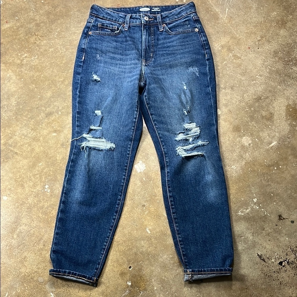 Old Navy O.G. Straight High Rise Jean
Size: 2